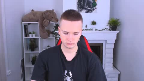 Snapshot of zackhandsome chatting on 02.27.25 Zack online show from 02.27.25