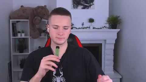 Snapshot of zackhandsome chatting on 02.27.25 Zack online show from 02.27.25