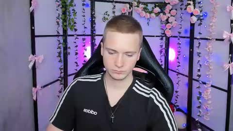 Snapshot of zackhandsome chatting on 03.06.25 Zack online show from 03.06.25