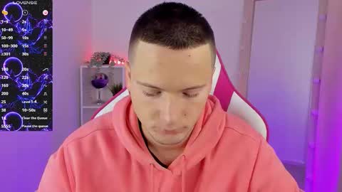 Snapshot of zackhandsome chatting on 10.21.25 Zack online show from 10.21.25