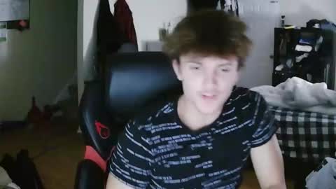 Snapshot of zackphilpp chatting on 01.07.26 Zack online show from 01.07.26