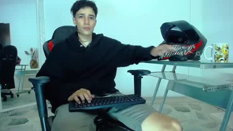 zack online show from 12.04.24