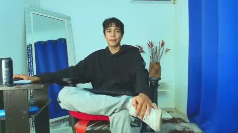 zack online show from 02.18.25