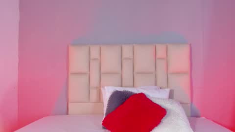 Zafiro Brown online show from 01.12.26