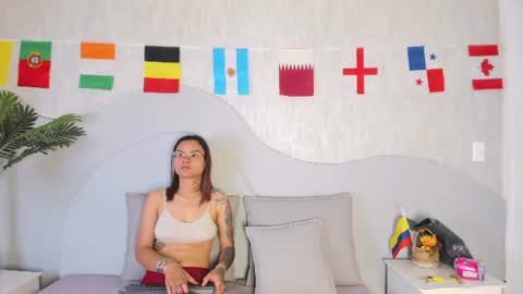 Zafiro and Amber online show from 06.27.26