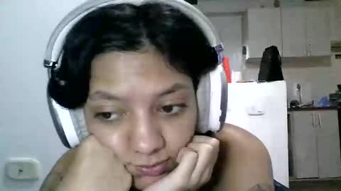 Snapshot of zafiro_rubi chatting on 05.14.26 Zafiro online show from 05.14.26