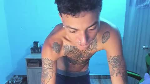 BiG Zafiro online show from 12.05.25