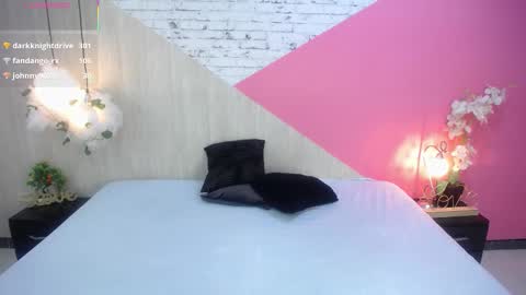 Zahira  online show from 11.18.25