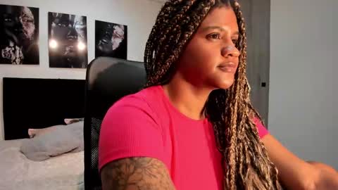 Snapshot of zahra_rose chatting on 09.08.25 zahra_rose online show from 09.08.25