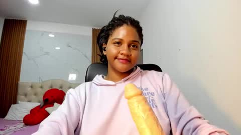 Snapshot of zahra_rose chatting on 02.12.26 zahra_rose online show from 02.12.26