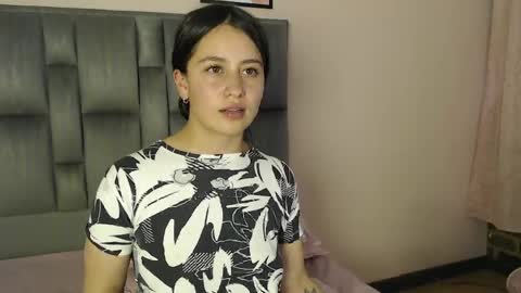 Zaida online show from 05.04.26