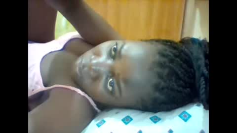 Snapshot of zainxxxx chatting on 02.04.25 zainxxxx online show from 02.04.25