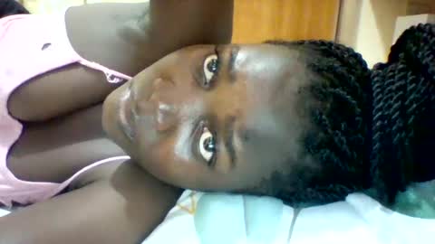 Snapshot of zainxxxx chatting on 02.06.25 zainxxxx online show from 02.06.25