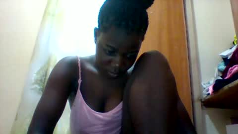 Snapshot of zainxxxx chatting on 02.08.25 zainxxxx online show from 02.08.25