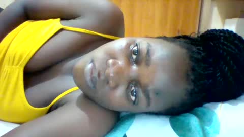 Snapshot of zainxxxx chatting on 02.15.25 zainxxxx online show from 02.15.25