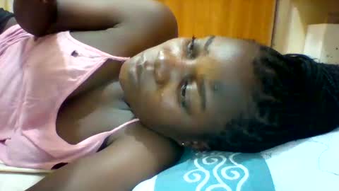 Snapshot of zainxxxx chatting on 03.04.25 zainxxxx online show from 03.04.25