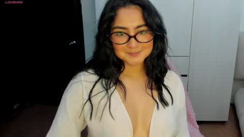 Snapshot of zakura_ania chatting on 07.16.26 zakura_ania online show from 07.16.26