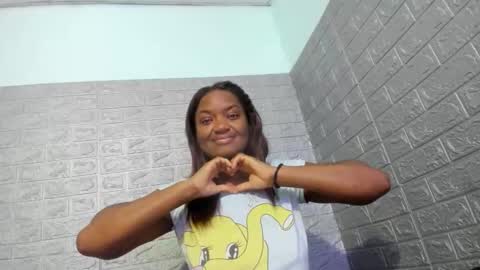 Snapshot of zamara__ chatting on 05.12.26 Zamara online show from 05.12.26