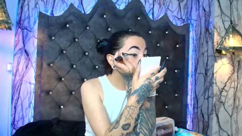 Snapshot of zami_escobar_of chatting on 09.15.25 online show from 09.15.25