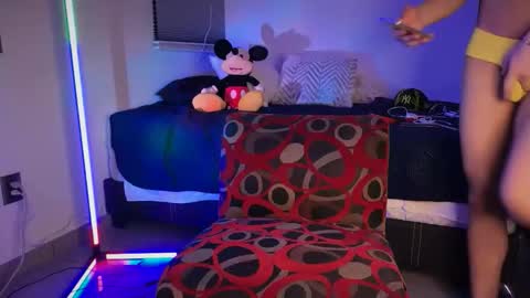 Snapshot of zamirxxxbig chatting on 02.22.26 zamirxxxbig online show from 02.22.26