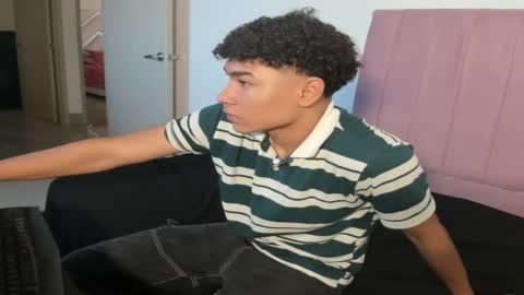 Snapshot of zammcito_ chatting on 12.08.24 zamm online show from 12.08.24