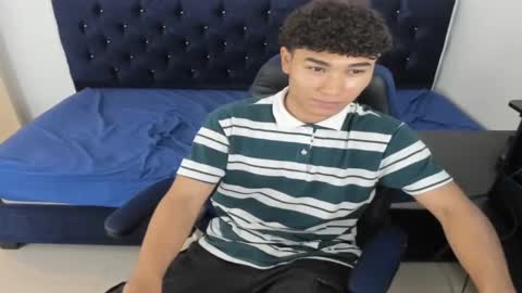 Snapshot of zammcito_ chatting on 01.08.25 zamm online show from 01.08.25