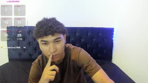 Snapshot of zammcito_ chatting on 02.13.25 zamm online show from 02.13.25