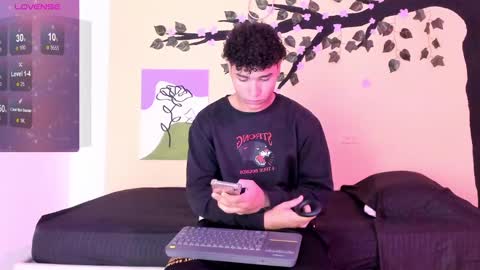 Snapshot of zammcito_ chatting on 03.06.25 zamm online show from 03.06.25