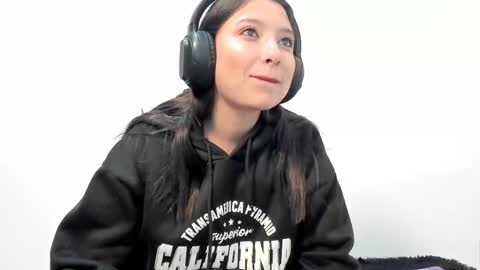 zammii69 online show from 10.19.25