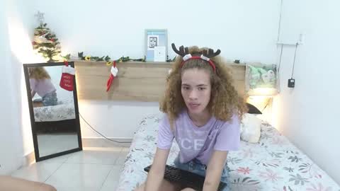 Snapshot of zammu_1992_ chatting on 12.05.24 Zamu online show from 12.05.24