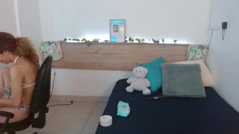 Snapshot of zammu_1992_ chatting on 01.02.25 Zamu online show from 01.02.25