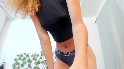 Snapshot of zammu_1992_ chatting on 03.03.25 Zamu online show from 03.03.25