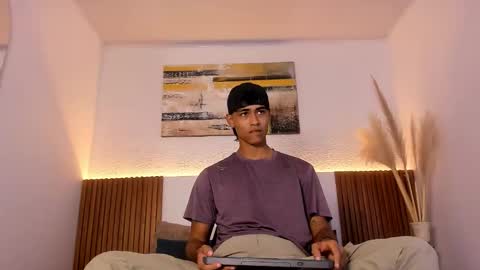 Zander online show from 10.25.25