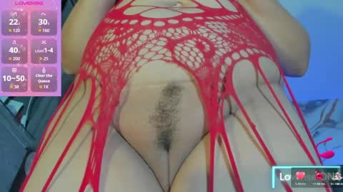 Snapshot of zandraa_milf chatting on 05.05.26 Zandra online show from 05.05.26