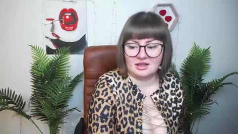 Snapshot of zannadreil chatting on 04.22.26 zannadreil online show from 04.22.26