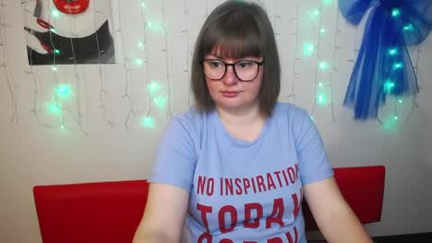 Snapshot of zannadreil chatting on 05.31.26 zannadreil online show from 05.31.26