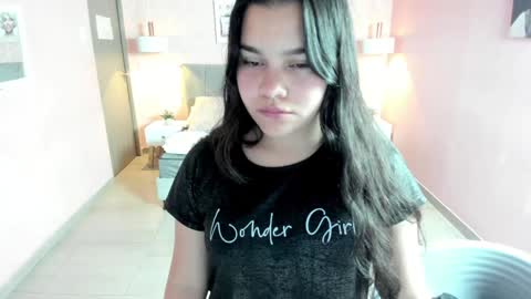 Zara Sweet  online show from 01.27.25