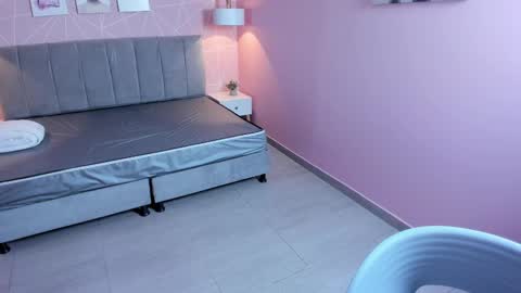 Zara Sweet  online show from 02.14.25