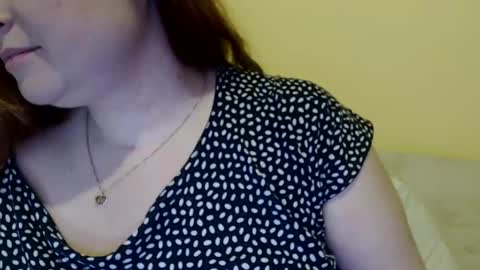 Snapshot of zara_red chatting on 03.08.25 Kate. if im not here im here foxy red333 online show from 03.08.25