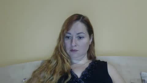 Snapshot of zara_red chatting on 10.23.25 Kate. if im not here im here foxy red333 online show from 10.23.25