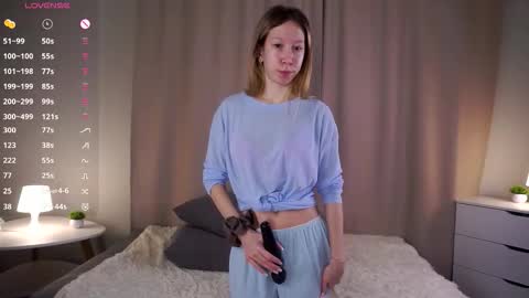 Criss  online show from 11.10.25