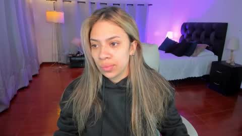 Snapshot of zara_wolf chatting on 02.05.26 ZARAPVT IS OPEN online show from 02.05.26