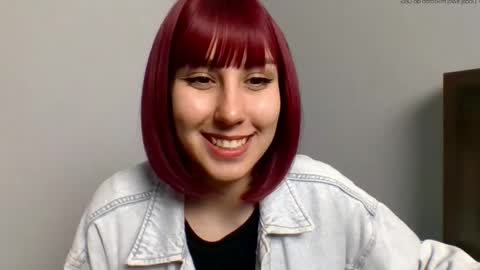 Snapshot of zaradesire chatting on 05.12.26 Zara online show from 05.12.26