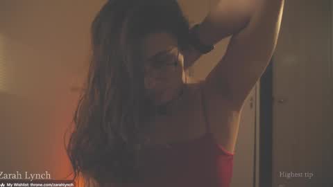 Snapshot of zarahlynch chatting on 05.12.26 Miss Lynch Next show 2911 online show from 05.12.26