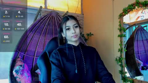 Snapshot of zaralim chatting on 12.18.24 Zara Lim online show from 12.18.24