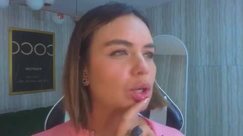 Snapshot of zarcasutra_t chatting on 01.08.26 Isabella online show from 01.08.26