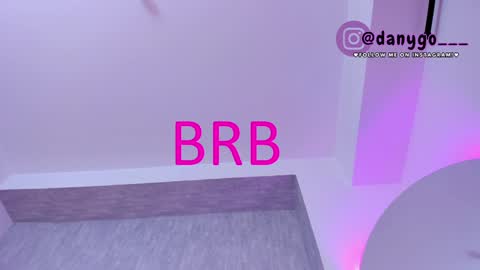 Snapshot of zarianaevanz chatting on 01.28.25 Zariana online show from 01.28.25