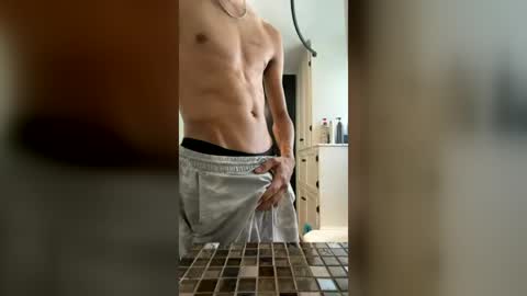 Snapshot of zay6159 chatting on 07.18.26 zay6159 online show from 07.18.26