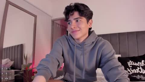 Hii im Zay.                 I save money for education. PVT Open. online show from 12.21.25