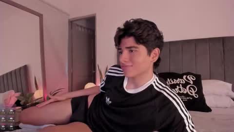 Hii im Zay.                 I save money for education. PVT Open. online show from 12.23.25